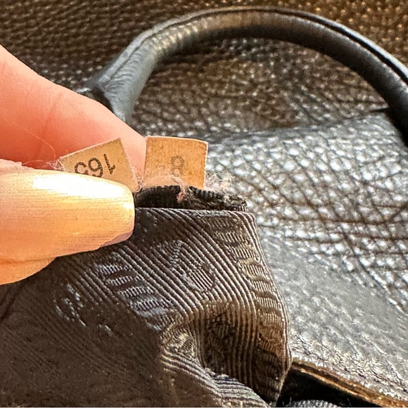 🔥SALE 🔥💎GUARANTEED AUTHENTIC PRADA Vitello Phenix Shopping Tote/MINT CONDITION 💎 - Picture 6 of 16